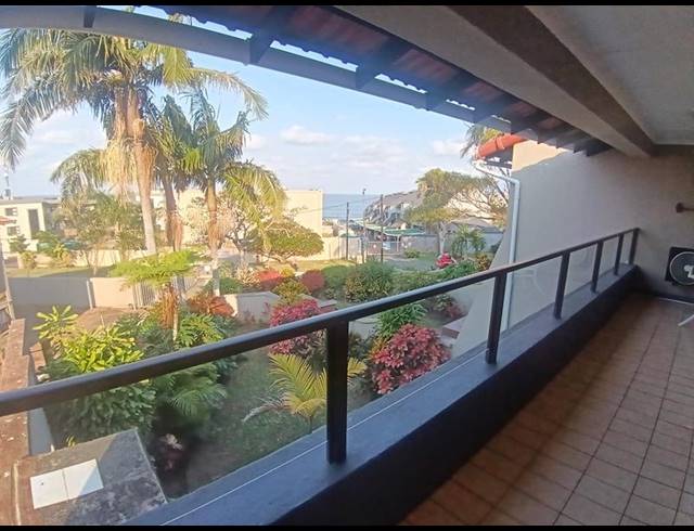 3 BEDROOM APARTMENT FOR SALE IN UVONGO BEACH